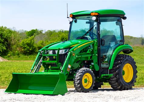 3039R Compact Utility Tractor - Reynolds Farm Equipment