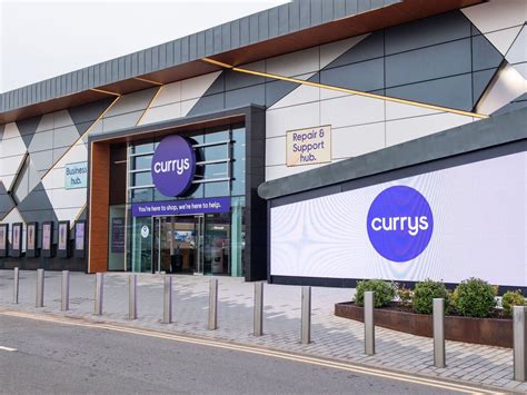 Currys lifts pay for 10,000 UK store staff | Shropshire Star