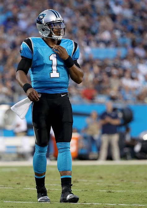 Carolina Panthers to redesign uniforms: reports