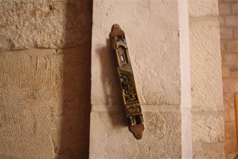 The Mezuzah, the Doorbell, and the Design of a Ritual – The Wisdom Daily