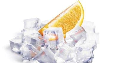 How ice benefits skin | TheHealthSite.com