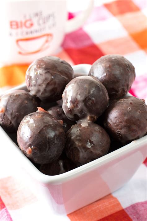 Cherry Glazed Chocolate Donut Holes | Cake 'n Knife