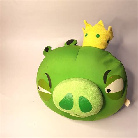 Angry Birds King Pig Plush Toy, Hobbies & Toys, Toys & Games on Carousell