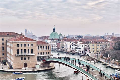 A Guide to the Most Famous Bridges in Venice, Italy