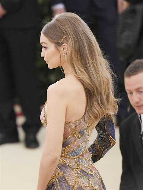 gigi hadid met gala 2018 - Google Search | Long hair styles, Formal ...