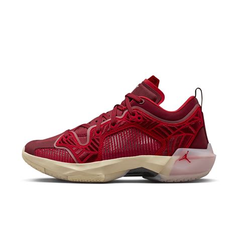 Nike Air Jordan Xxxvii Low Basketball Shoes In Red, | Lyst