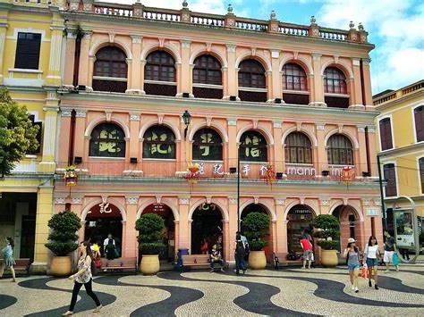 Senado Square : Macau | Visions of Travel