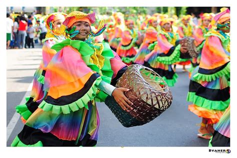 Byahero: Bangus Festival 2014 Festivals of the North | Pindangan ...