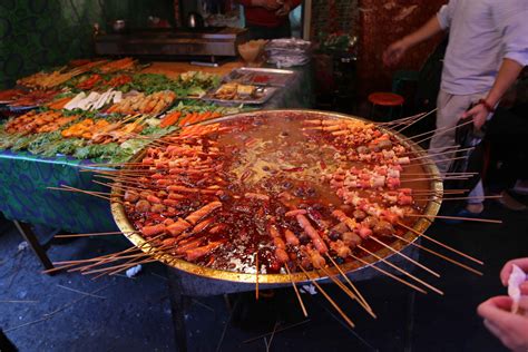 Eating Your Way Through Xinjiang - A Guide To Popular Uighur Cuisine