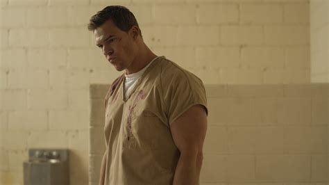 'Reacher': Alan Ritchson Kicks Butt as Jack Reacher in First Look (VIDEO)