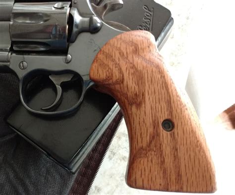 Custom Hand Grips for Revolver : 12 Steps - Instructables