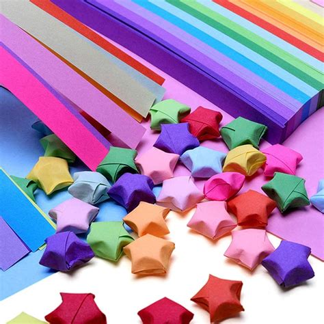 Kastély Pogo ugrás Mókus estrellas de papel de colores Monarchia ...