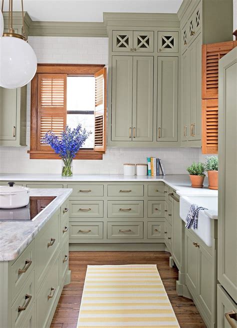 31 Popular Green Kitchen Cabinet Colors Ideas (3) | Kitchen cabinets ...