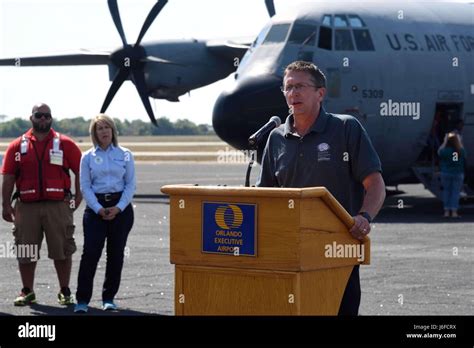 Dr. Rick Knabb, National Hurricane Center director, addresses media at ...