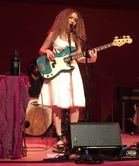 Tal Wilkenfeld: Sometimes It Takes a P-Bass! | Page 2 | TalkBass.com