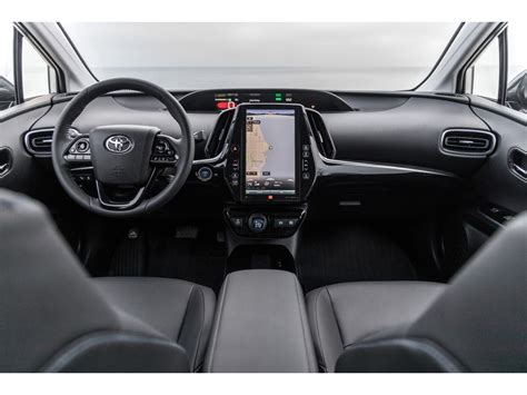 2022 Toyota Prius: 1 Interior Photos | U.S. News