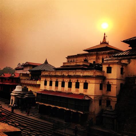 Pashupatinath Temple Kathmandu, Nepal - Location, Facts, History and ...