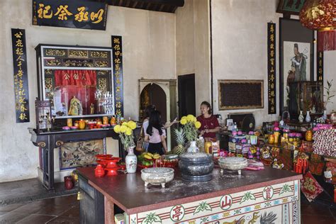 Zheng He’s Malacca: temples, the biggest Chinese cemetery outside China ...