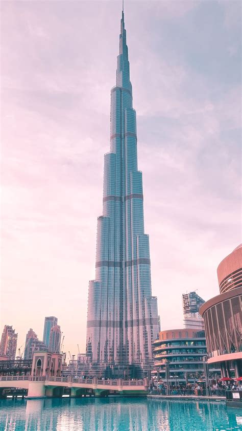 The Tallest Building in the World - Topos Magazine