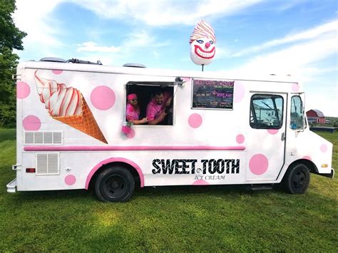 Sweet Tooth Ice Cream Truck - Columbus - Roaming Hunger