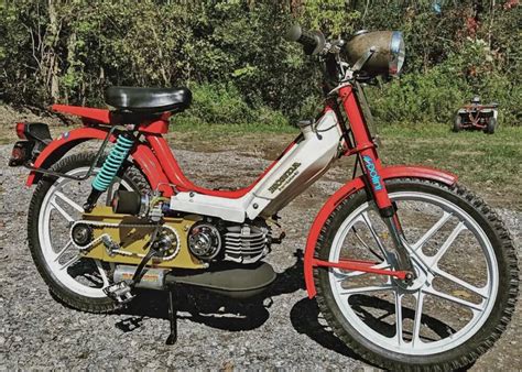 Honda Hobbit PA50 | MOPED OF THE DAY | Vintage Mopeds