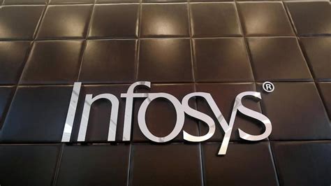 Govt summons Infosys CEO Salil Parekh over continued glitches on I-T ...