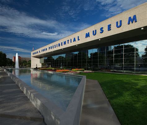 Michigan Museums Guide | Visit The Top 15 | Around Michigan