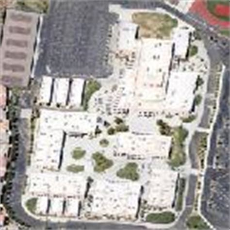 Golden Valley High School in Santa Clarita, CA (Google Maps)