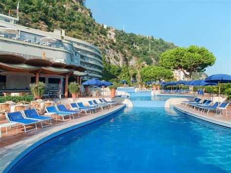 Hilton Sorrento - Your Italy DMC