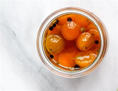 Quick and easy pickled kumquats Kumquat Recipes, Kumquats, Dinner Club ...