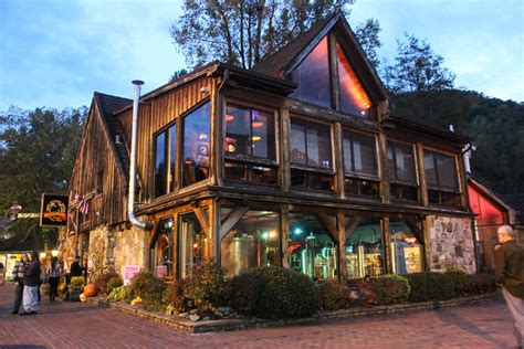 Smoky Mountain Brewery - Gatlinburg, TN | Flickr - Photo Sharing!