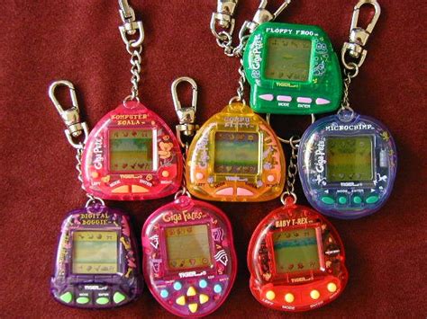 Giga Pets From The 90s Pet Tamagotchi Pets Toy Giga Virtual Retro Cyber ...