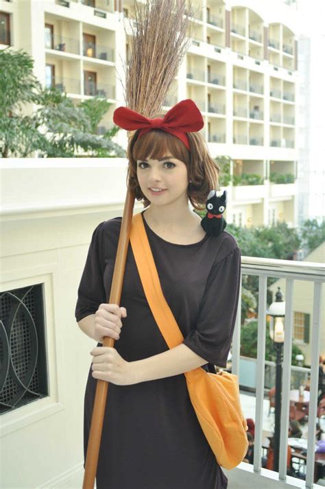 Kiki's Delivery Service @ Katsucon by luciuskwok Family Halloween ...