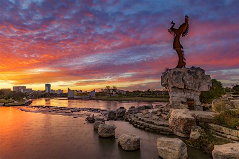 14 Unique Things To Do In Kansas - Midwest Explored