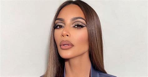 '90s Supermodel Brown Lip Liner Makeup Trend to Try in 2022 | POPSUGAR ...