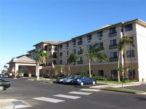 Courtyard by Marriott Maui in Kahului, Maui Airport Hotel