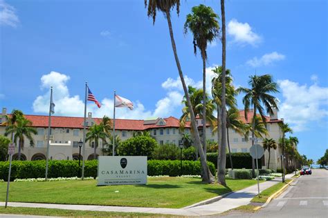 Visitor's Guide & History of the Casa Marina Resort