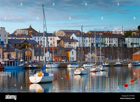 Caernarfon Harbour, Caernarfon, Gwynedd, Wales, United Kingdom, Europe ...