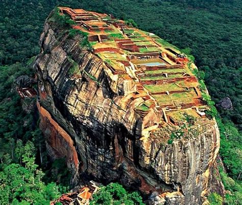 Amazing 'Sigiriya'- 'Lion Rock' Fortress In Sri Lanka With Frescoes ...