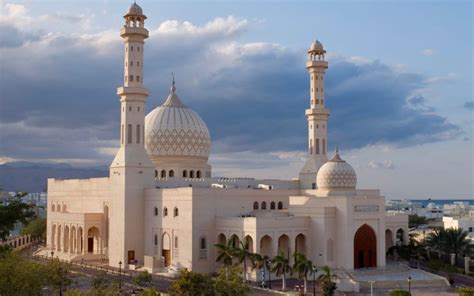 Mosque Visit Etiquette - ARABIC ONLINE