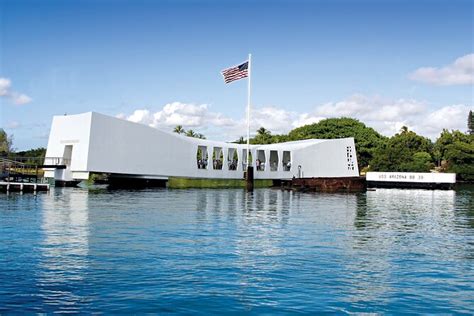 Honolulu Pearl Harbor, Downtown Tour with Upgrade Options 2024