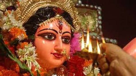 Navratri 2018: Maha Navami Puja Vidhi, Muhurat and wishes