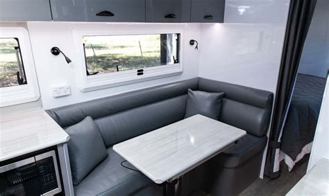 Regent RV 20’6″ Cruiser Caravan | Travel in Style