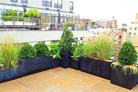 NYC Roof Garden: Paver Deck, Terrace, Container Plants, Grasses, Potted ...