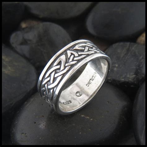 Lorn Sterling Silver Celtic Ring | Walker Metalsmiths Celtic Jewelry