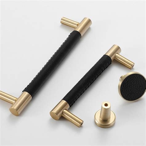 Two-Tone Cabinet Pulls To Update Your Kitchen or Bathroom