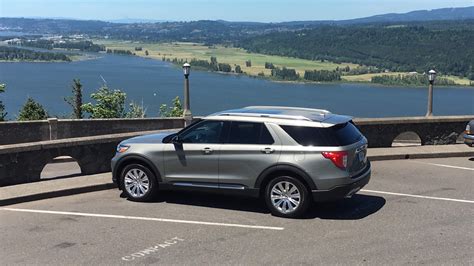 2020 Ford Explorer Hybrid first drive review: Muscle over mpg