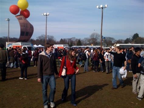 The Game 2009: Harvard Beats Yale, Again