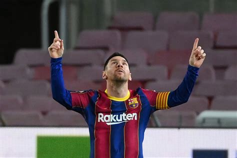 Messi scores record 650th goal for Barca | Daily Sabah