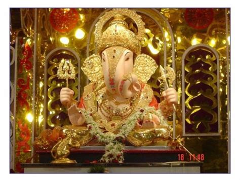 How to Reach Dagdusheth Halwai Ganpati temple in Pune by road, train ...